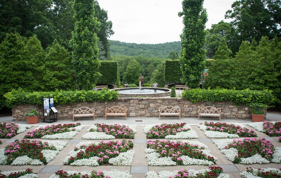 Asheville Botanical Garden, United States